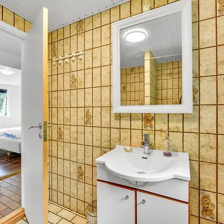 3 Bedroom Gorgeous In * Oksbøl